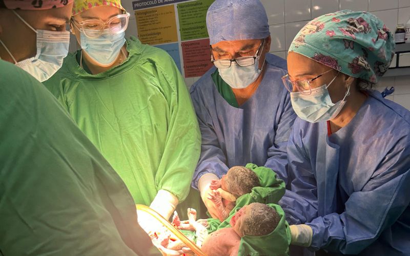 El Milagro de las Trillizas de Salta: Un Caso Atípico que Desafió a la Ciencia y unió a un Hospital