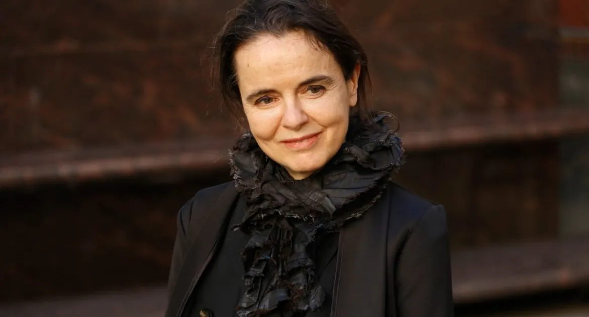 Adelanto: El libro de las hermanas, lo nuevo de Amélie Nothomb