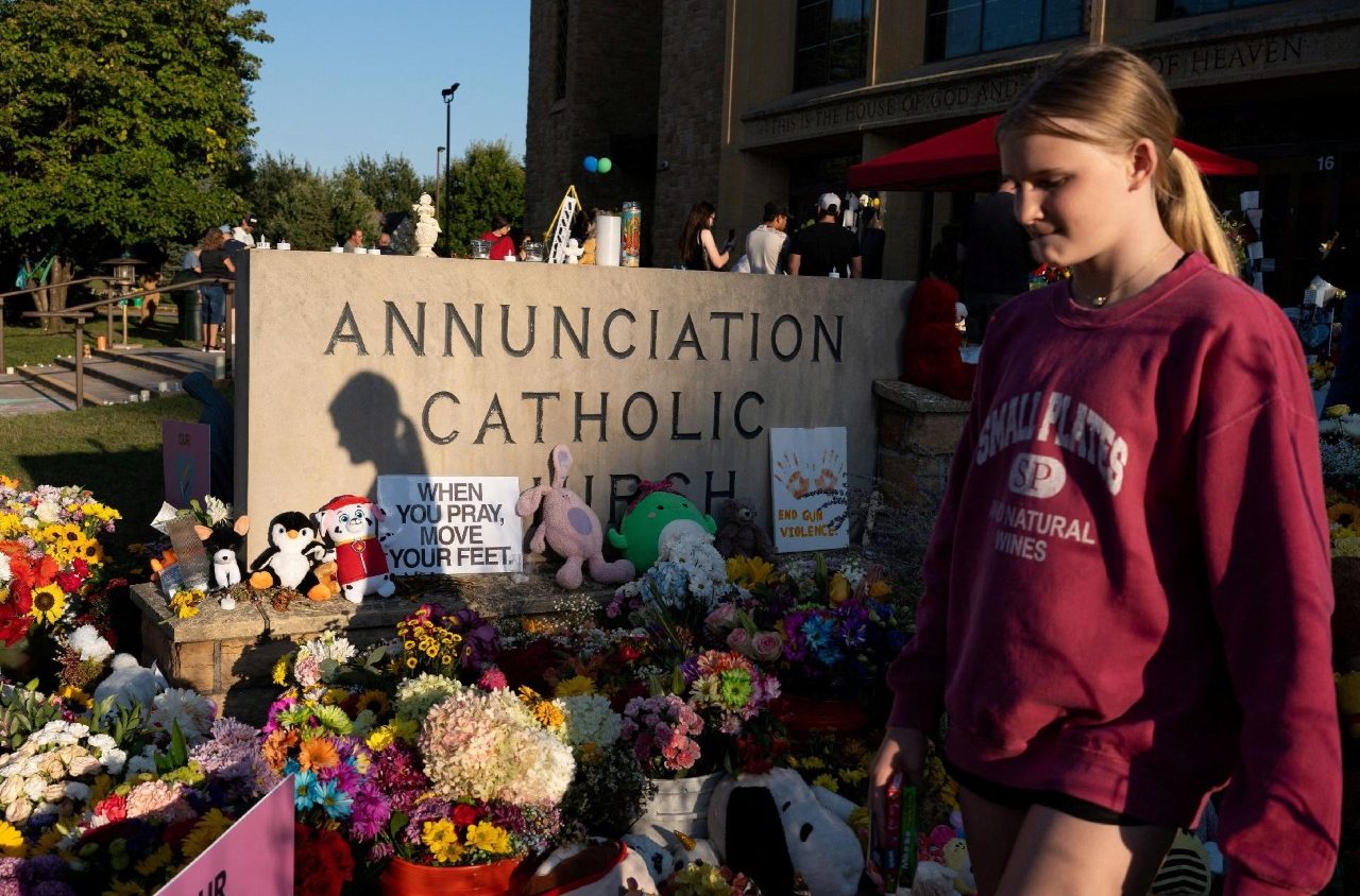 "Detengan la pandemia de las armas": el llamado urgente del Papa por la paz