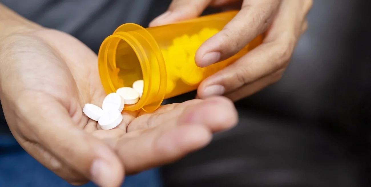 Suspensión de la producción de un laboratorio de ibuprofeno y paracetamol en CABA