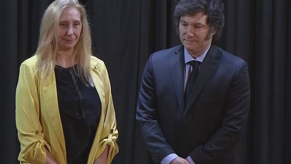 La voz que resuena en Casa Rosada: el rol de Karina Milei desata una crisis política