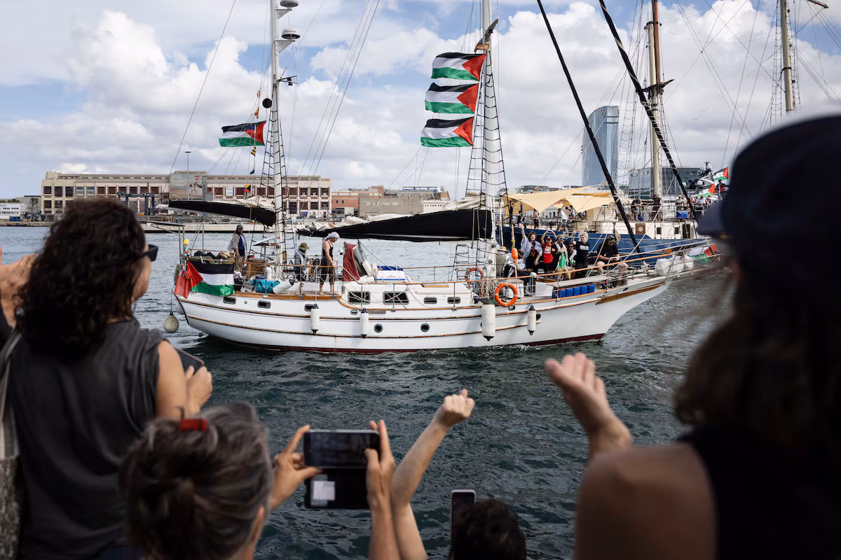 Una tormenta en España obliga a regresar a puerto a la flotilla con ayuda para Gaza