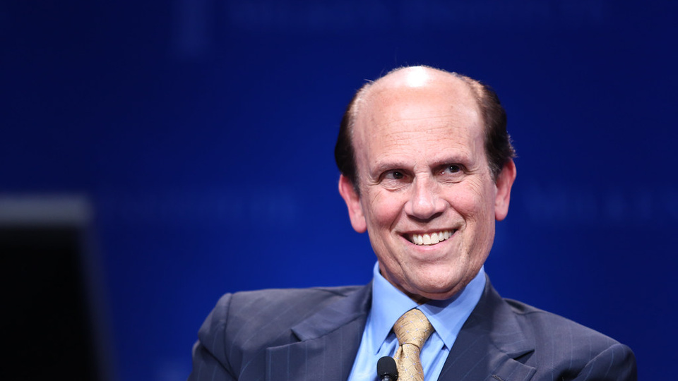 Michael Milken: El “rey de los bonos basura” que recibirá a Javier Milei